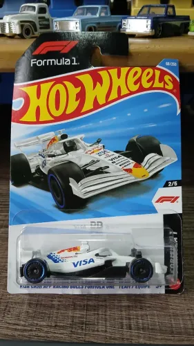 Hot Wheels Visa Cash App Racing Bulls Formula One F1