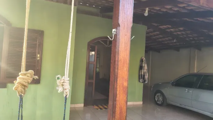Venda de casa em Caetanopolis mg