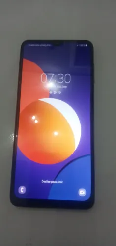 Celular galaxy m12 , com carregador, caixa, impecável.