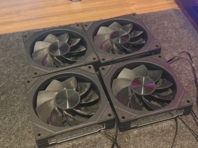 4 Fans Reverse Prism LJ-5PRO - Leia o anúncio