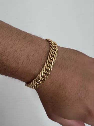 Pulseira em ouro 18k com 29,3g e 21cm