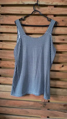 Camiseta Feminina Xadrez
