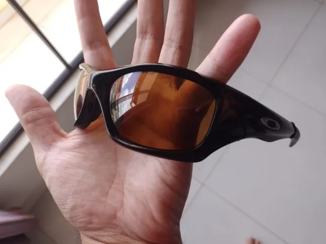 Óculos oakley pitbull