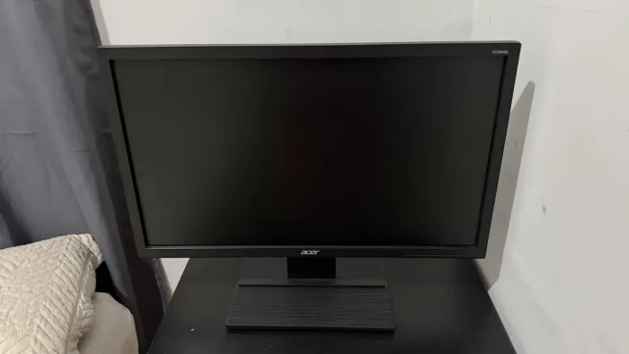Monitor ACER 24 polegadas LED, full HD, muito novo