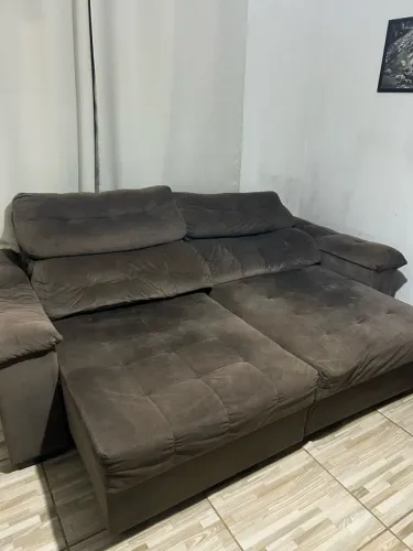 Vende-se sofá retrátil e reclinável