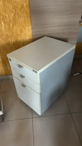 Escrivaninha de escritório Marca Marelli