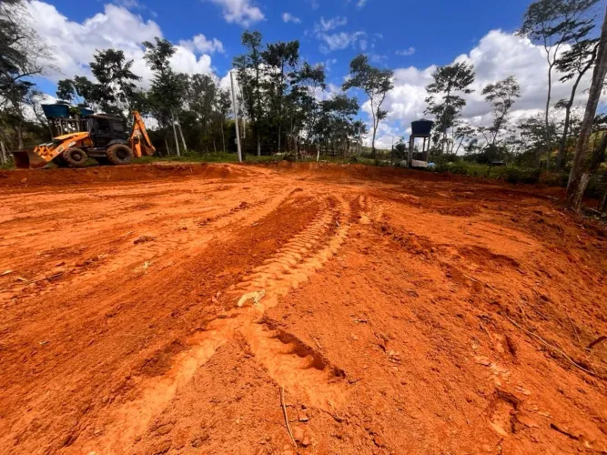 Vendo terreno em área rural no santa Rita do zarur