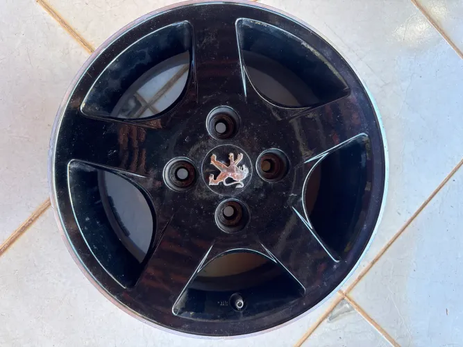 Jogo de Rodas originais Peugeot 206/207 Aro 14