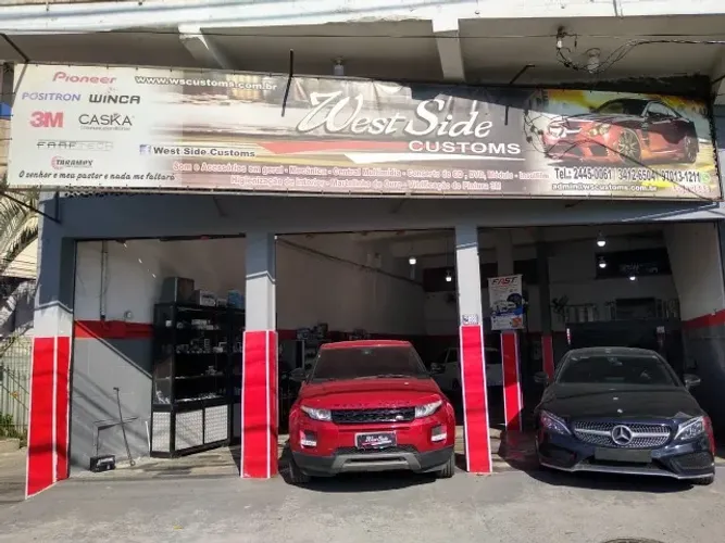 Vendedora , atendente para loja de som a acessorios