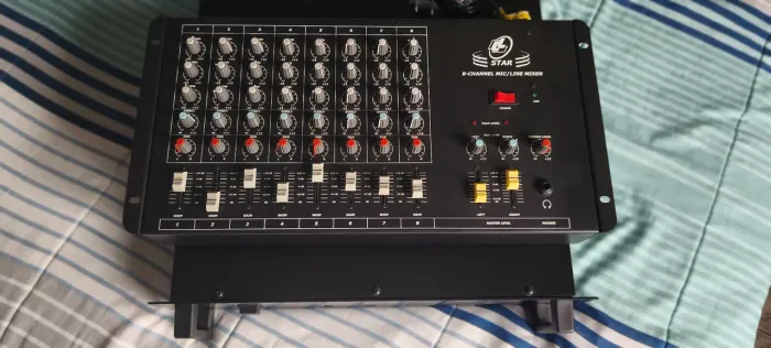 Mesa de som LLaudio