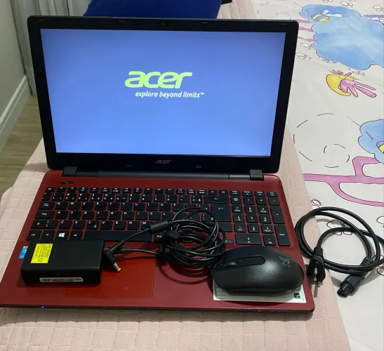 Notebook Acer Vermelho Funcionando