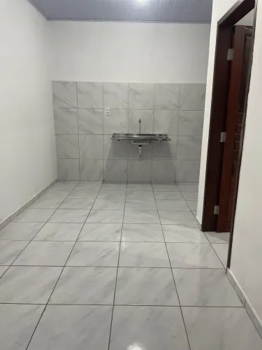 Alugo excelente apartamento no condomínio Nova Jerusalém