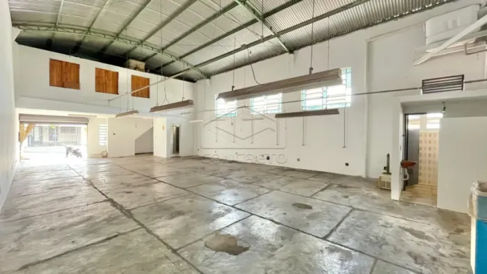 Comercial Barracão em Jaú