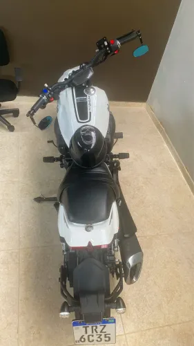 Vende se moto shineray titanium 250 super nova , com baixa km.