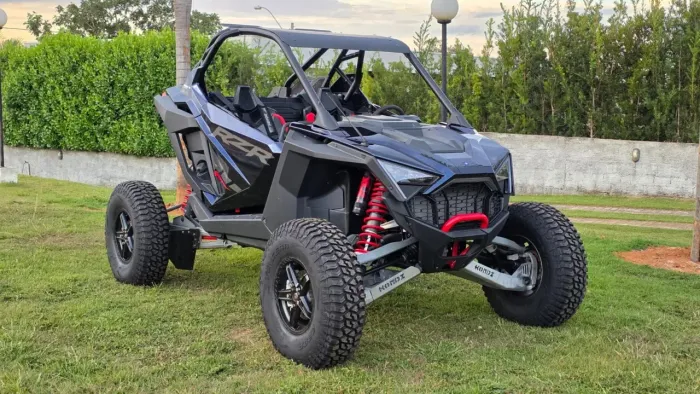 UTV POLARIS<br>MODELO TURBO R<br>2022/2022<br>SUSPENSÃO ATIVA DINAMIX DV FOX 3.0<br>