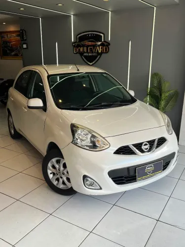 Nissan March SV 1.0 12V Flex 5P 2017