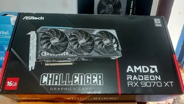 AMD RADEON RX9070 XT