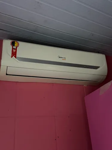 Ar condicionado 