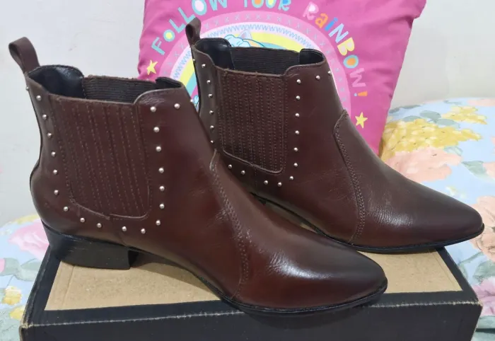 Bota couro Arezzo