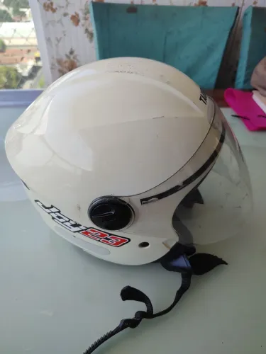 Capacete Taurus