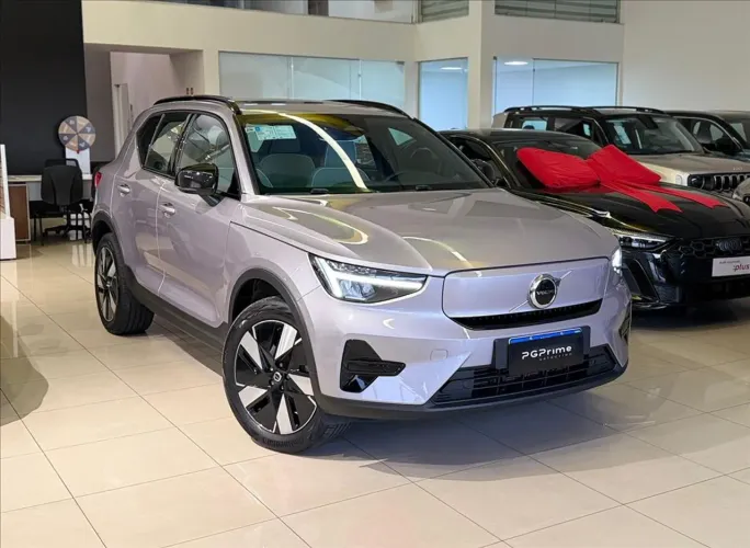 Volvo EX40 Plus P6 (elétrico) 2026