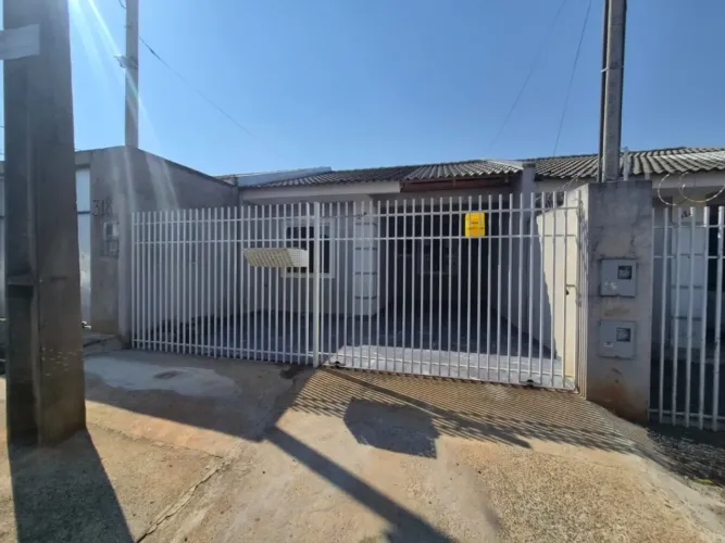 CASA PARA LOCAÇÃO EM UVARANAS