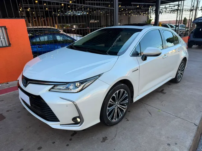 Toyota Corolla Altis Prem. Hybrid 1.8 Flex AUT 2023