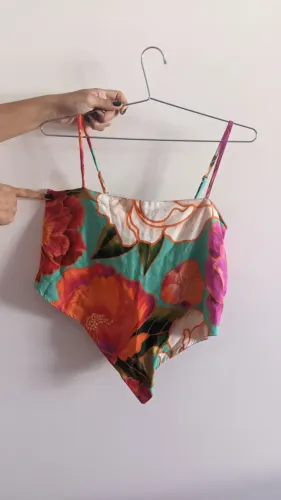 Blusa florida estilo flanela 