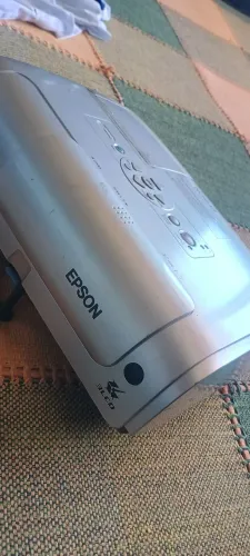 Projetor EPSON LITE S4 1800 Lumens