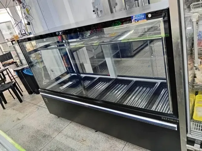 BALCÃO DE AÇOUGUE 3M GANCHEIRA REFRIMATE NOVO