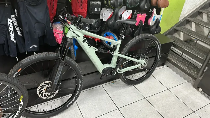 E bike Caloi novíssima