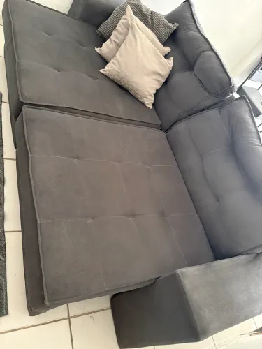 Sofá retrátil e reclinável