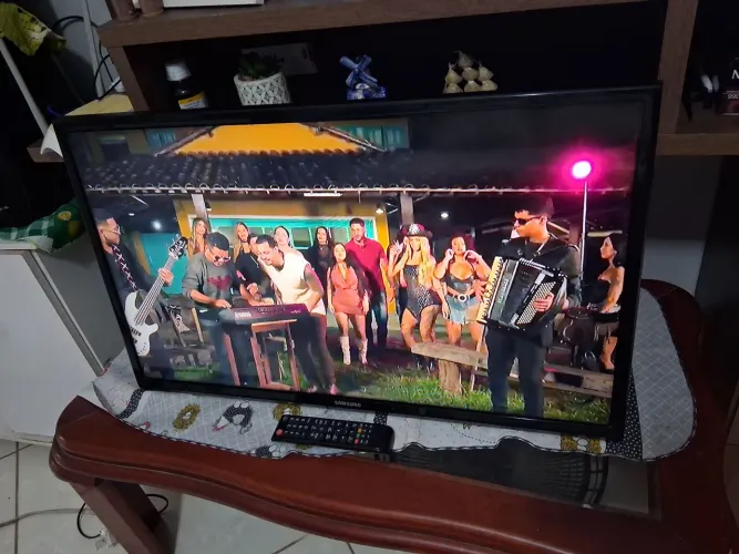 TV Samsung smart semi nova 32 polegada