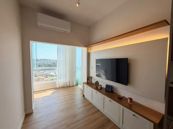 Apartamento com 2 dormitórios à venda, 74 m² por R$ 870.000 - Jardim Bela Vista - Indaiatu