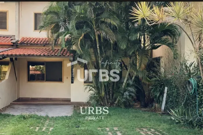 Sobrado, 3 quartos, sendo 1 suíte, 208m² de área privativa, Condomínio Privê dos Girassóis