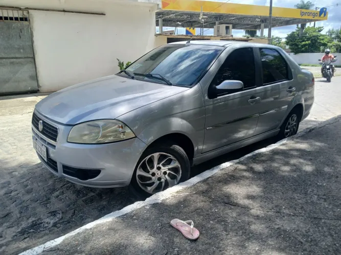 Fiat Siena EL 1.0 MPI Fire Flex 8V 4P 2010