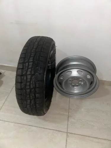 Pneu e roda 14