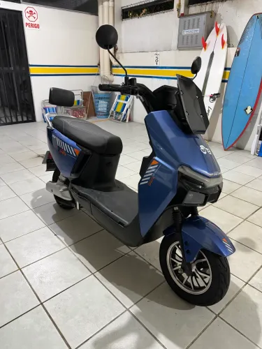 Scooter elétrica 1.000w Giga Moto chefe único dono