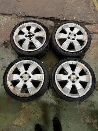 Rodas 17 4x100