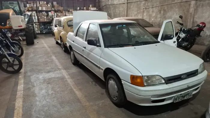Ford Verona GL 1.8i / LX 1.8i 4P 1995