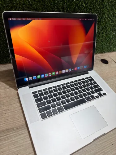 MacBook Pro Retina Core i7 16GB RAM SSD750 MacOs Ventura