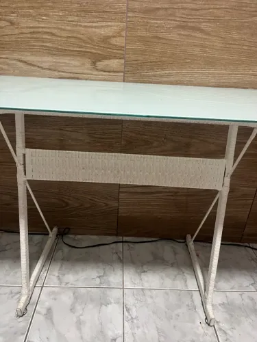 Mesa Aparadora de Vidro 