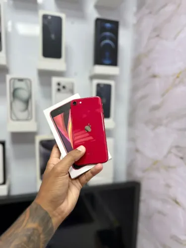 IPHONE SE 64GB RED<br>R$ 499,00