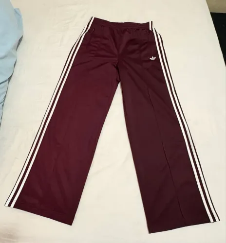 calça adidas firebird vinho m
