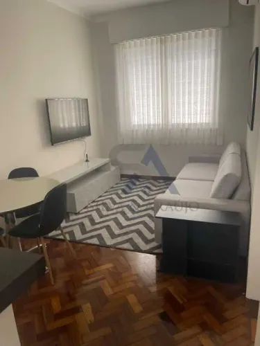 Apartamento : Padrão / Residencial / Leblon