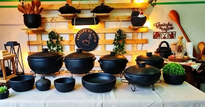 Conjunto de panela de barro preta 10 peças