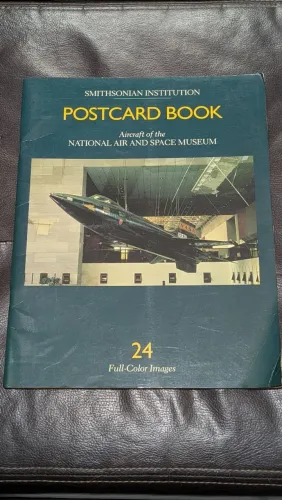 Livro de Cartões Postais Colecionáveis: Smithsonian Aircraft Museum (1988) - Completo