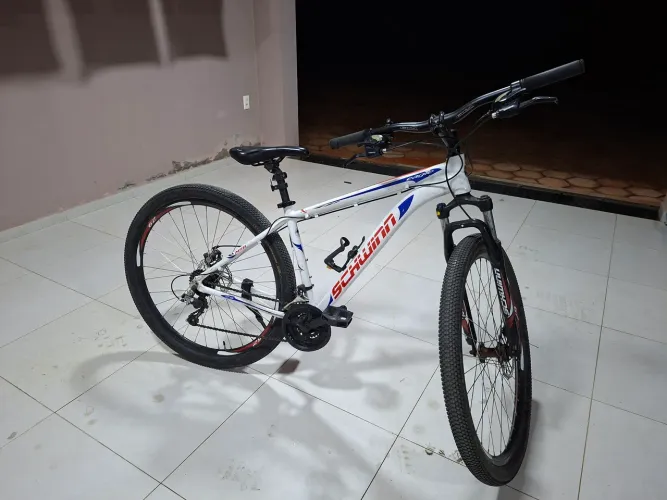 Bicicleta Aro 29 MTB Schwinn Eagle