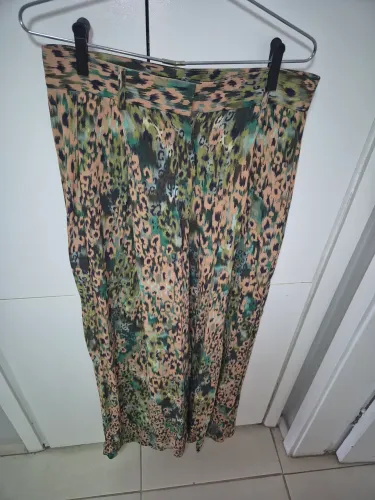 LCalça da animale