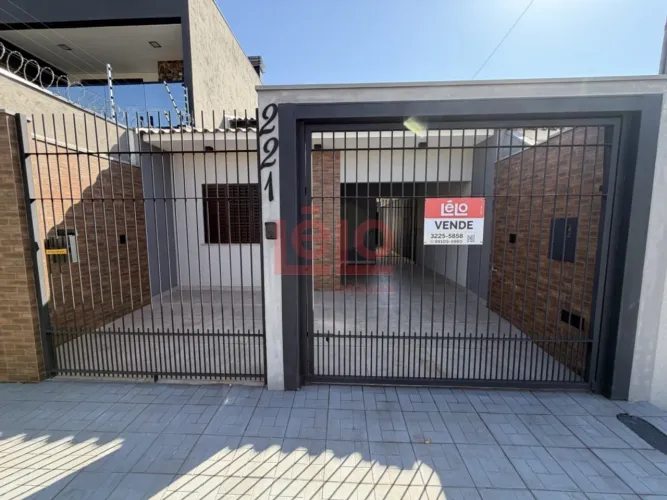 Casa Residencial com 3 quartos à venda por R$ 550000.00, 157.26 m2 - JARDIM REAL - MARINGA